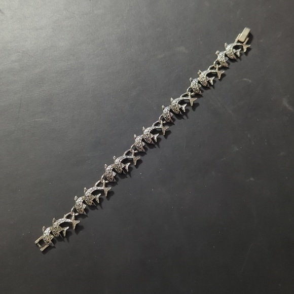 Vintage Jewelry - Vintage Silver Tone Dolphin Statement Bracelet